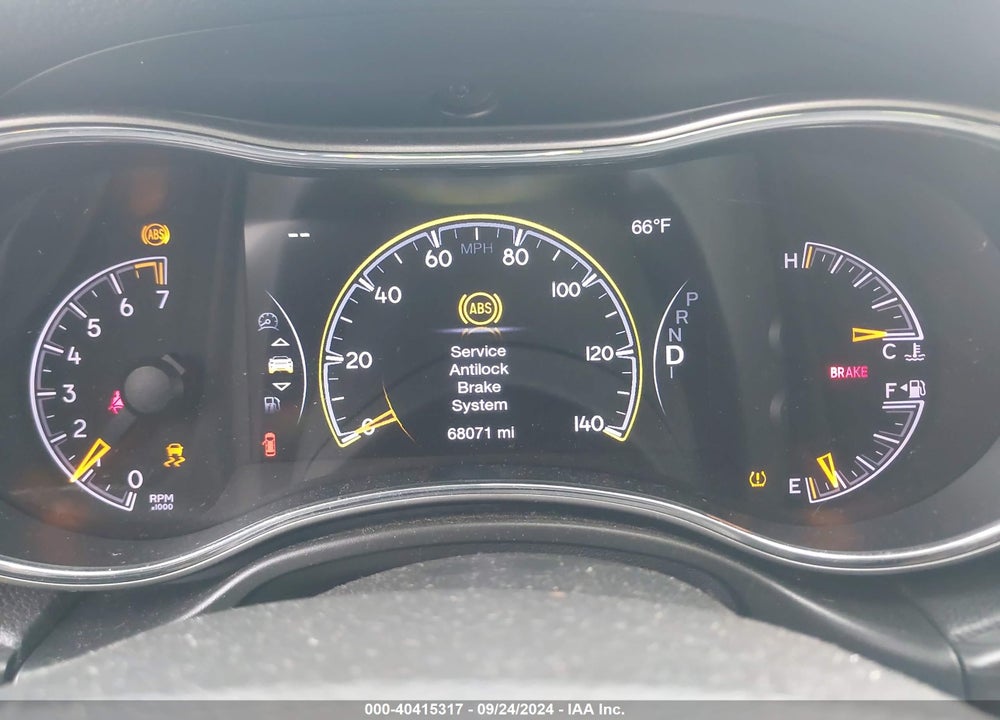 2019 JEEP GRAND CHEROKEE ALTITUDE 4X2 VIN: 1C4RJEAG8KC681071