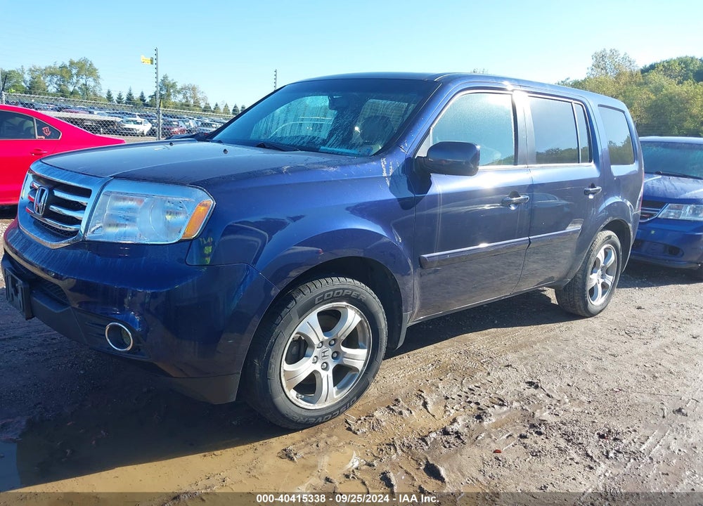 2015 HONDA PILOT EX-L VIN: 5FNYF4H74FB039887