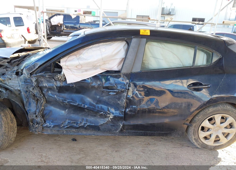 2014 MAZDA 3 VIN: JM1BM1K75E1104241