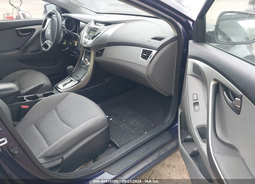 2012 HYUNDAI ELANTRA GLS VIN: 5NPDH4AE1CH136057
