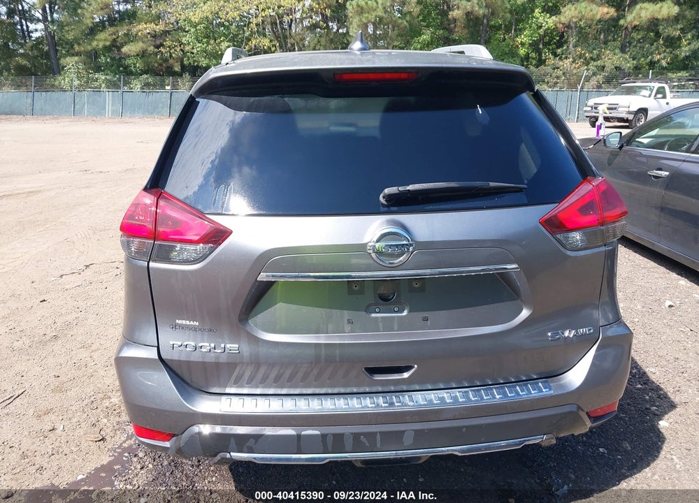 2018 NISSAN ROGUE SV VIN: JN8AT2MV8JW301096
