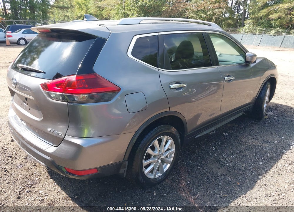 2018 NISSAN ROGUE SV VIN: JN8AT2MV8JW301096