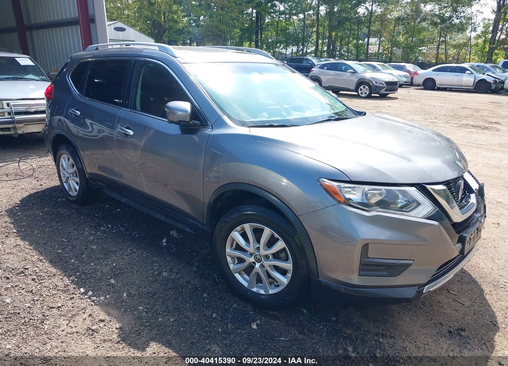 2018 NISSAN ROGUE SV VIN: JN8AT2MV8JW301096