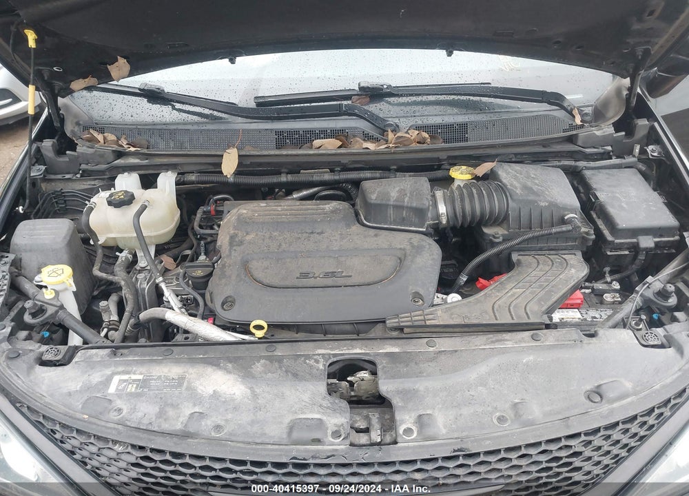 2019 CHRYSLER PACIFICA TOURING L VIN: 2C4RC1BG7KR627530