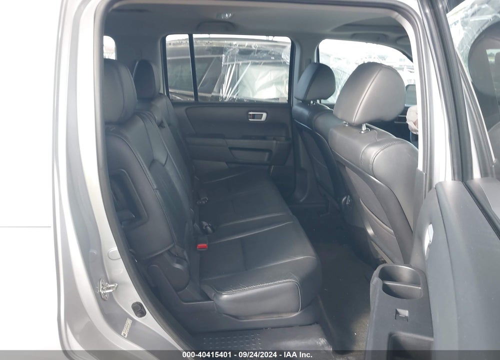 2015 HONDA PILOT EX-L VIN: 5FNYF3H54FB010687