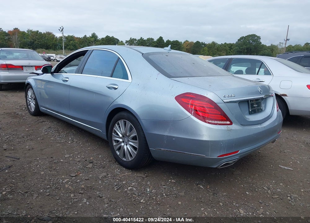2015 MERCEDES-BENZ S 550 4MATIC VIN: WDDUG8FB8FA075171