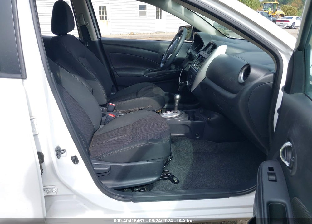 2019 NISSAN VERSA 1.6 SV VIN: 3N1CN7AP7KL832639