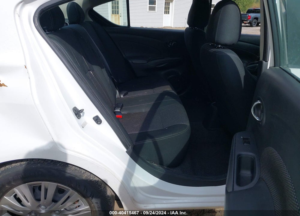 2019 NISSAN VERSA 1.6 SV VIN: 3N1CN7AP7KL832639