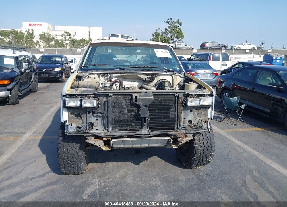 1988 GMC GMT-400 K1500 VIN: 1GTDK14K0JZ522041