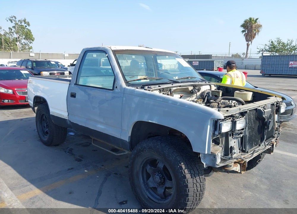 1988 GMC GMT-400 K1500 VIN: 1GTDK14K0JZ522041
