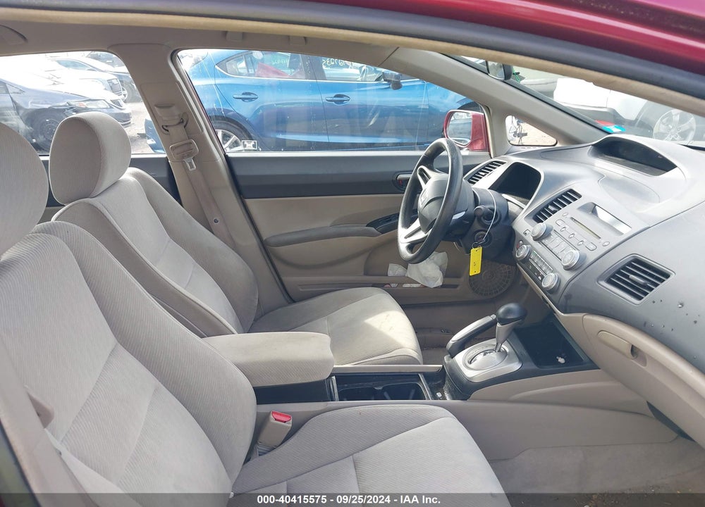 2010 HONDA CIVIC LX VIN: 2HGFA1F55AH577542