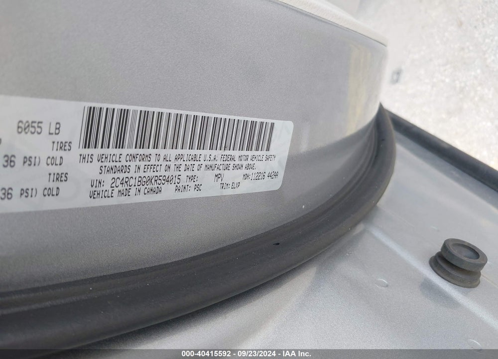 2019 CHRYSLER PACIFICA TOURING L VIN: 2C4RC1BG0KR594015