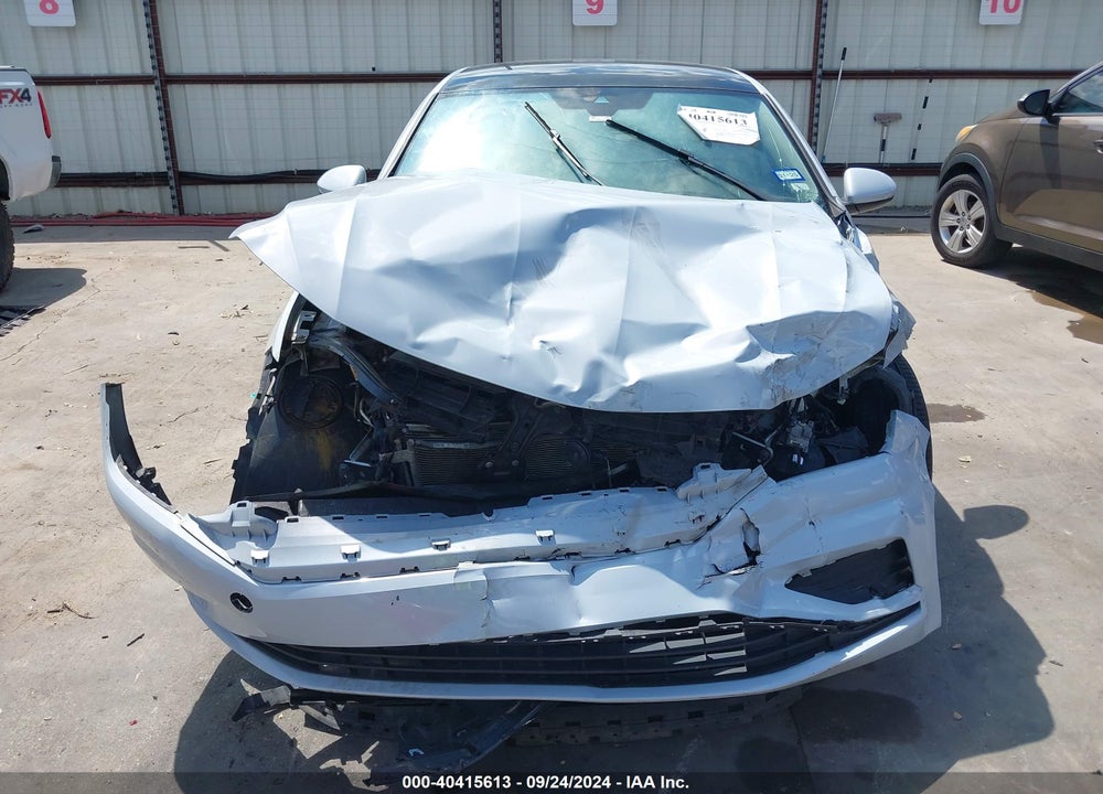 2019 VOLKSWAGEN JETTA 1.4T SEL VIN: 3VWE57BU3KM102048