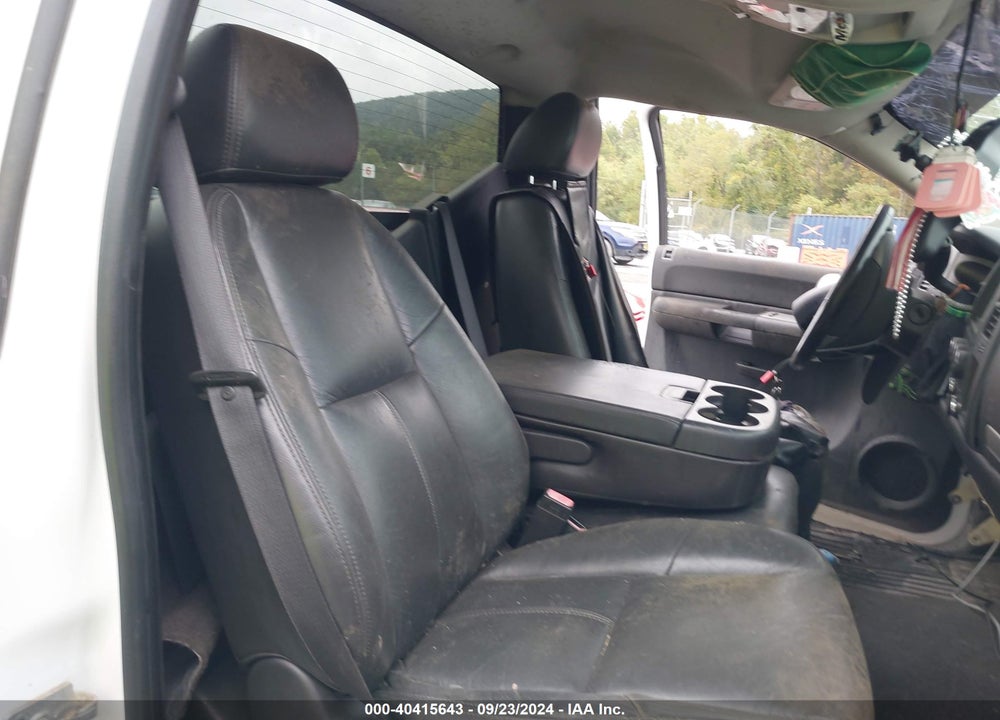 2007 CHEVROLET SILVERADO 1500 LT1 VIN: 1GCEK14047Z584909