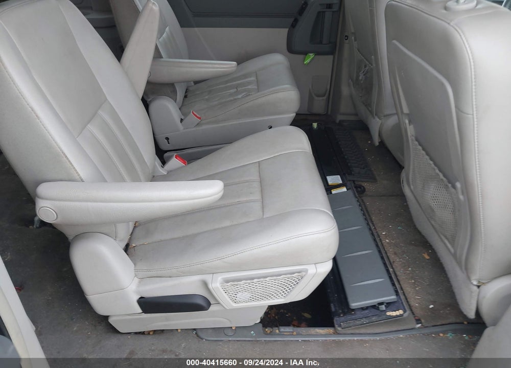 2010 CHRYSLER TOWN & COUNTRY TOURING VIN: 2A4RR5D14AR167055