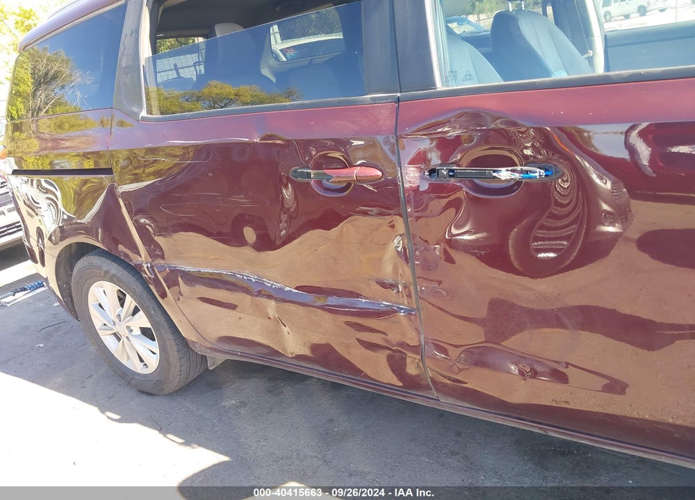 2017 KIA SEDONA LX VIN: KNDMB5C12H6339512