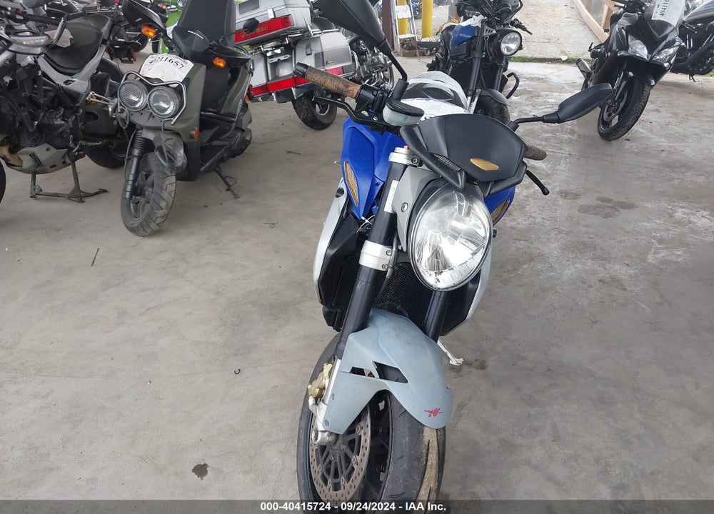2014 M. V. AGUSTA B3 VIN: ZCGJFGLT6EV005235