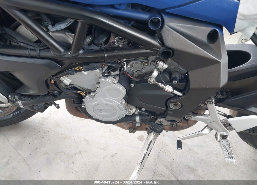 2014 M. V. AGUSTA B3 VIN: ZCGJFGLT6EV005235