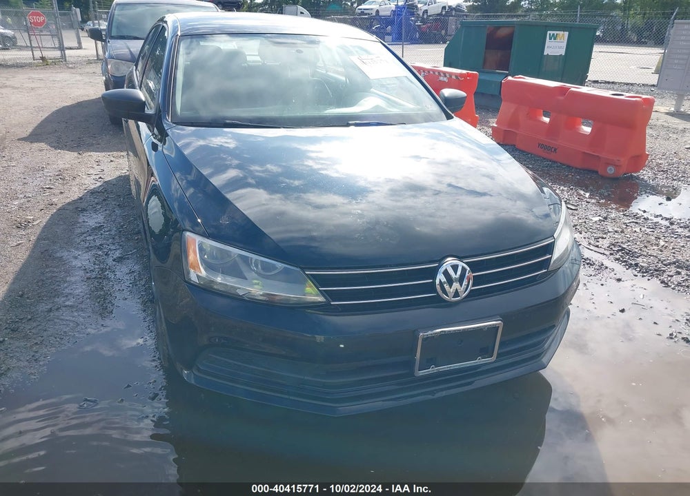 2015 VOLKSWAGEN JETTA 1.8T SE VIN: 3VWD17AJ1FM295739