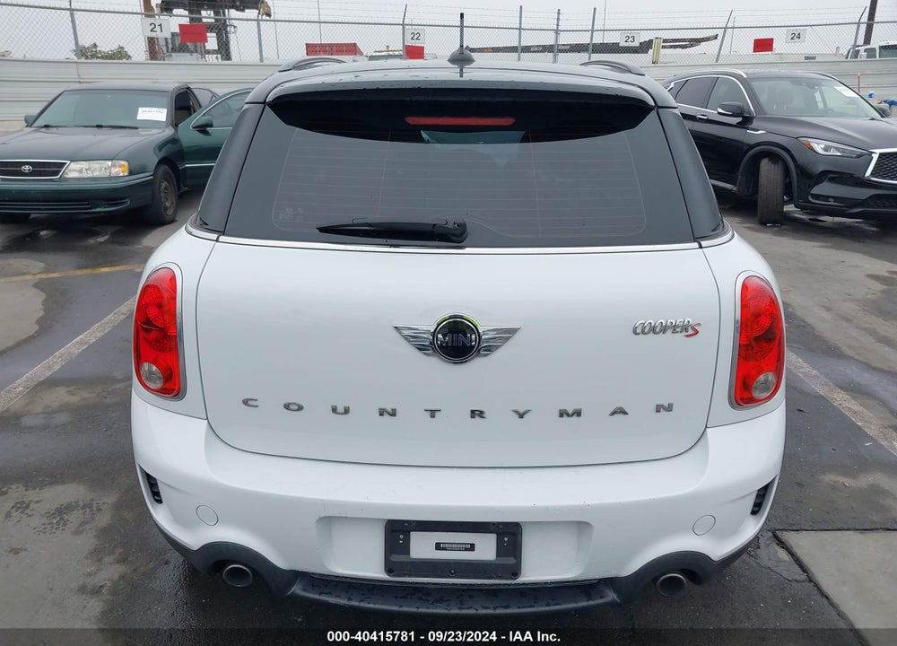 2016 MINI COUNTRYMAN COOPER S VIN: WMWZC3C52GWT10405