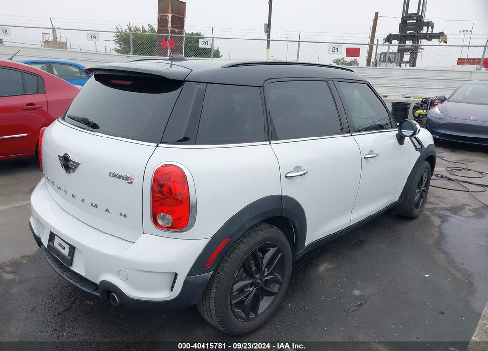 2016 MINI COUNTRYMAN COOPER S VIN: WMWZC3C52GWT10405