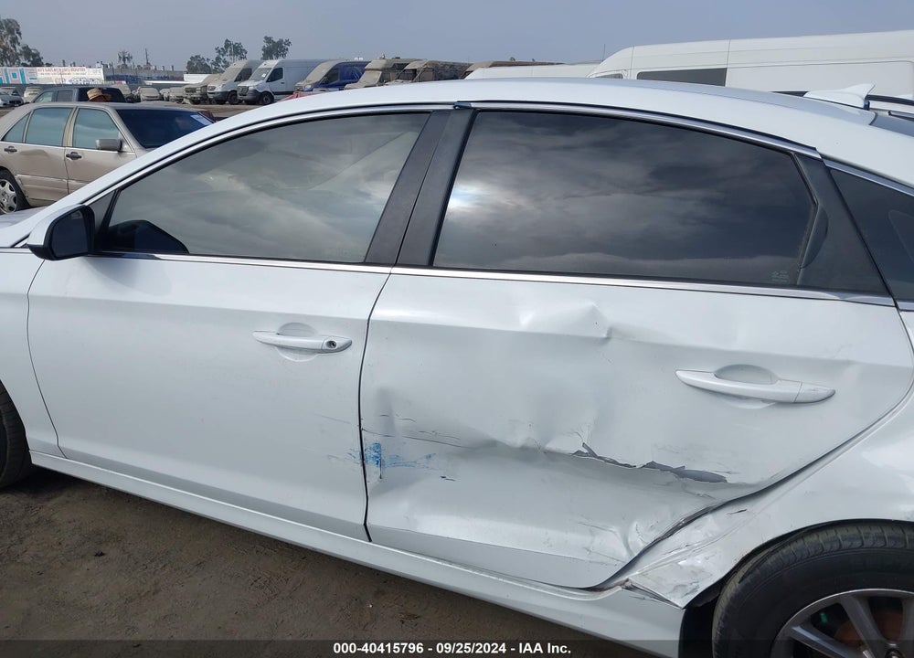 2018 HYUNDAI SONATA SE VIN: 5NPE24AF4JH602298