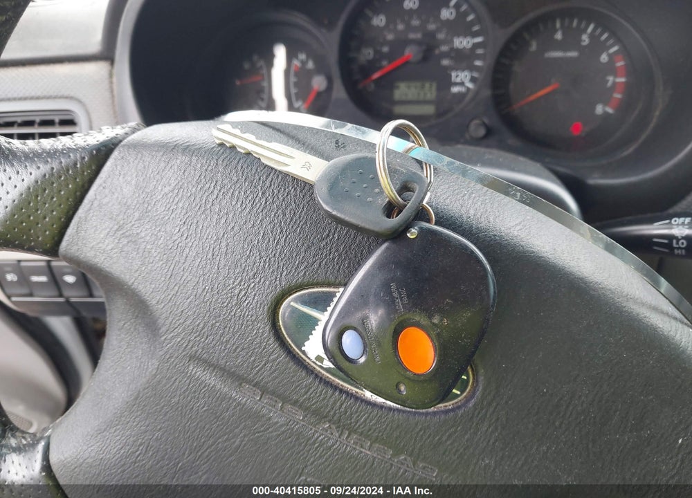 2003 SUBARU FORESTER XS VIN: JF1SG65633H761685