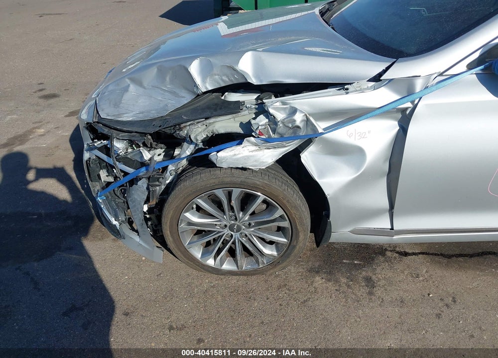 2017 GENESIS G80 3.8 VIN: KMHGN4JE4HU193979