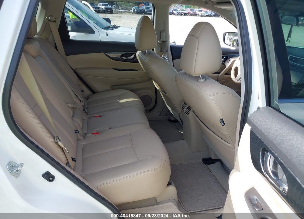 2015 NISSAN ROGUE SL VIN: 5N1AT2MT0FC880437