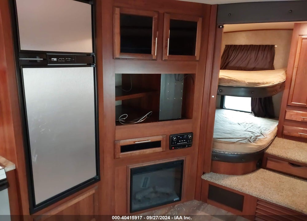 2018 JAYCO EAGLE HT SERIES VIN: 1UJBJ0BT3J1CB0065