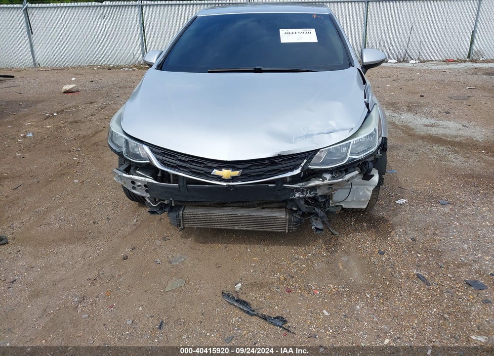 2018 CHEVROLET CRUZE LS AUTO VIN: 1G1BC5SM5J7134131