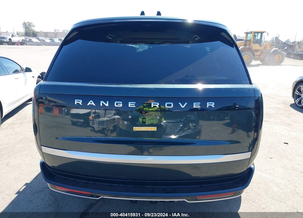 2024 LAND ROVER RANGE ROVER P530 AUTOBIOGRAPHY/P530 AUTOBIOGRAPHY 7 SEAT VIN: SALK1BE92RA097811