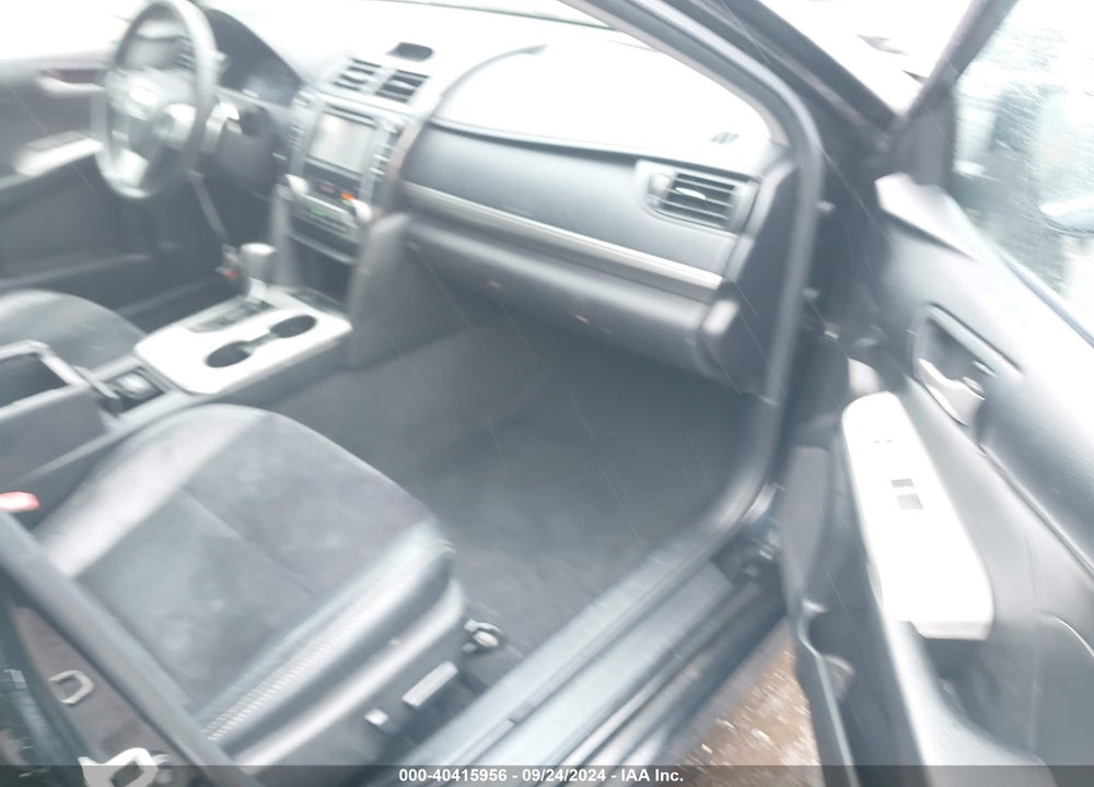 2014 TOYOTA CAMRY SE VIN: 4T1BF1FK4EU729751