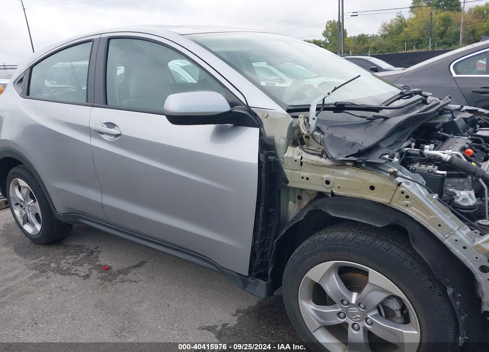 2020 HONDA HR-V AWD LX VIN: 3CZRU6H35LM722573