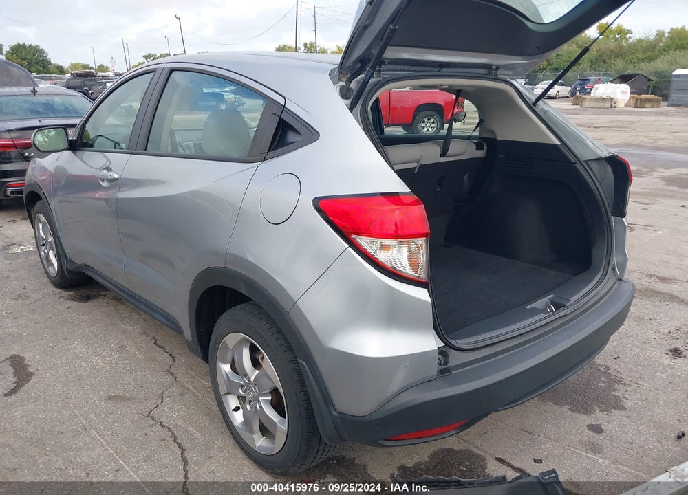 2020 HONDA HR-V AWD LX VIN: 3CZRU6H35LM722573