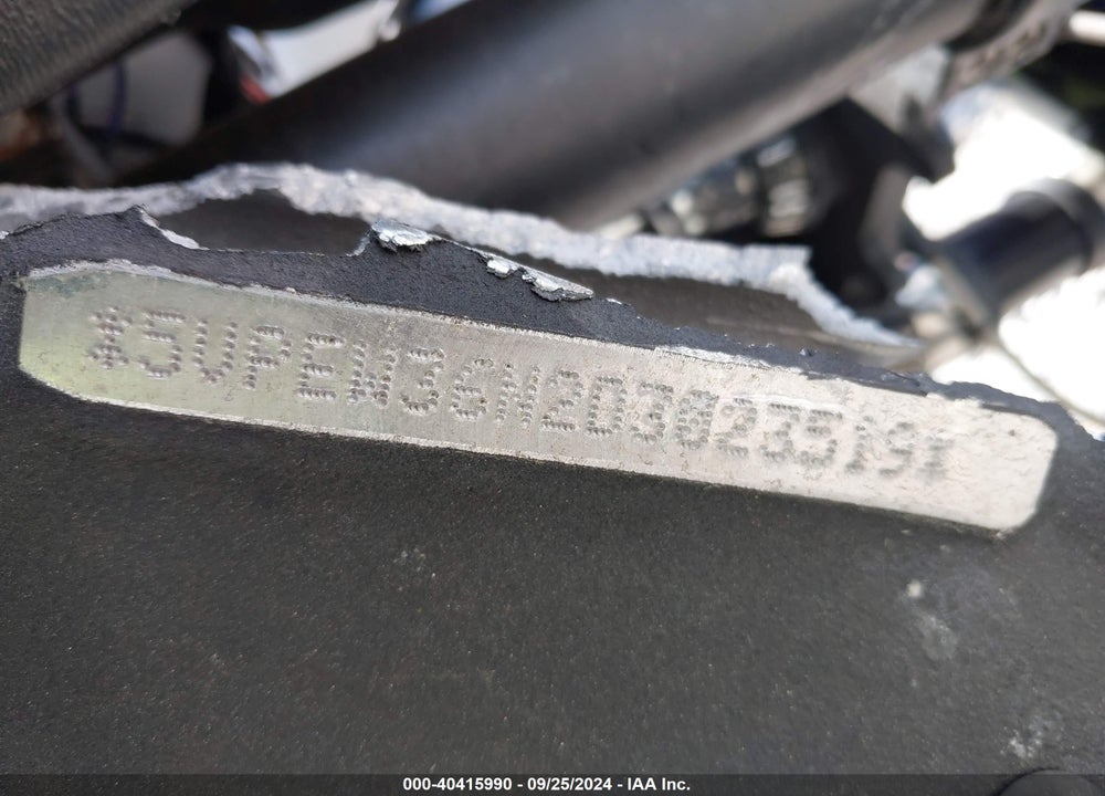 2013 VICTORY MOTORCYCLES HARD-BALL VIN: 5VPEW36N2D3023519