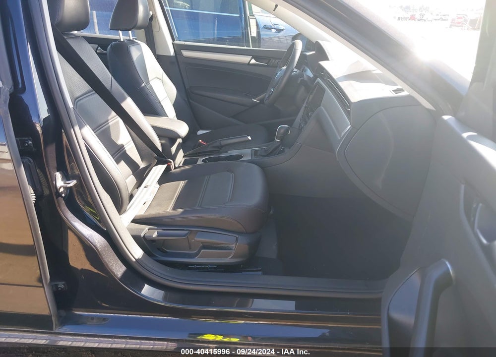 2021 VOLKSWAGEN PASSAT 2.0T SE VIN: 1VWSA7A38MC001812