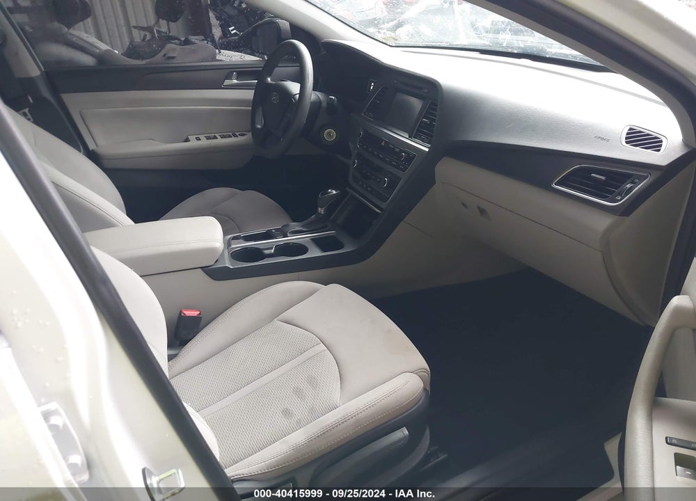 2016 HYUNDAI SONATA SPORT VIN: 5NPE34AF8GH277063
