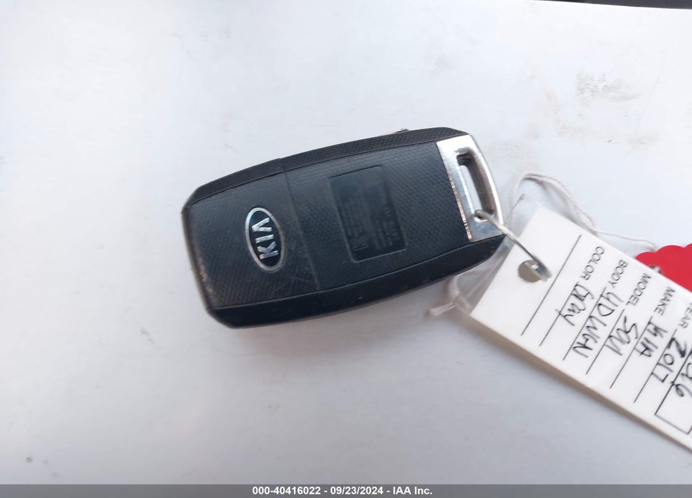 2017 KIA SOUL VIN: KNDJN2A24H7466244