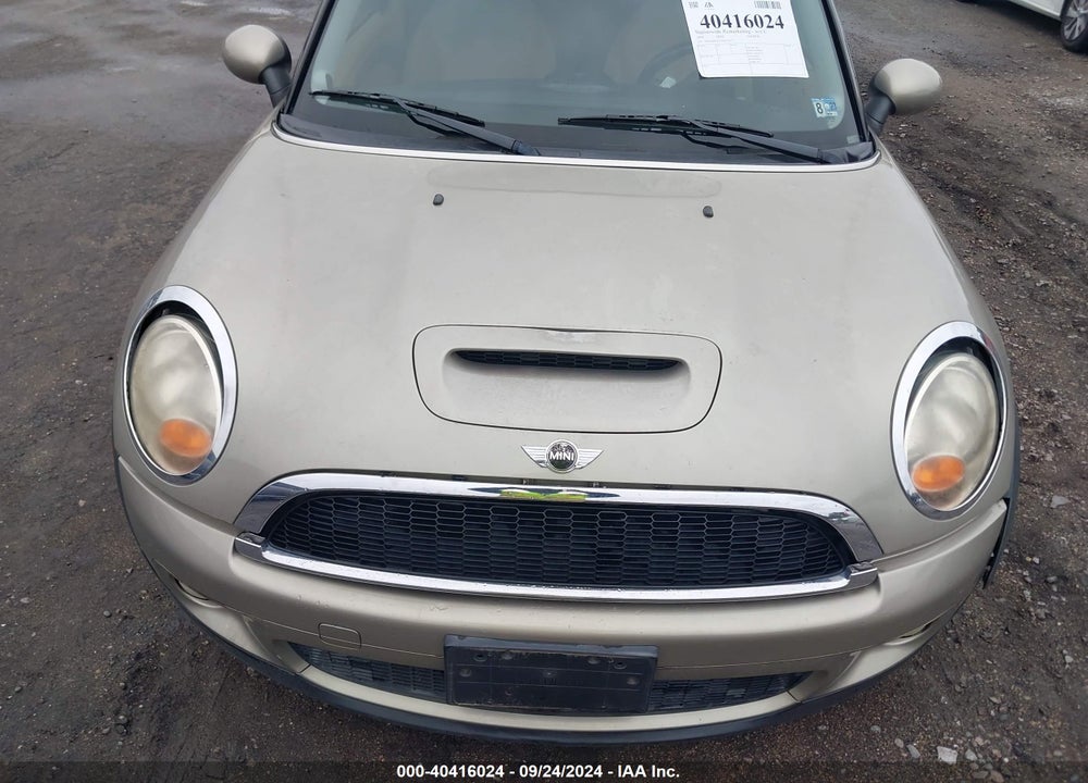 2010 MINI COOPER S CLUBMAN VIN: WMWMM3C57ATZ32935