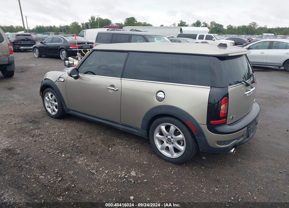 2010 MINI COOPER S CLUBMAN VIN: WMWMM3C57ATZ32935