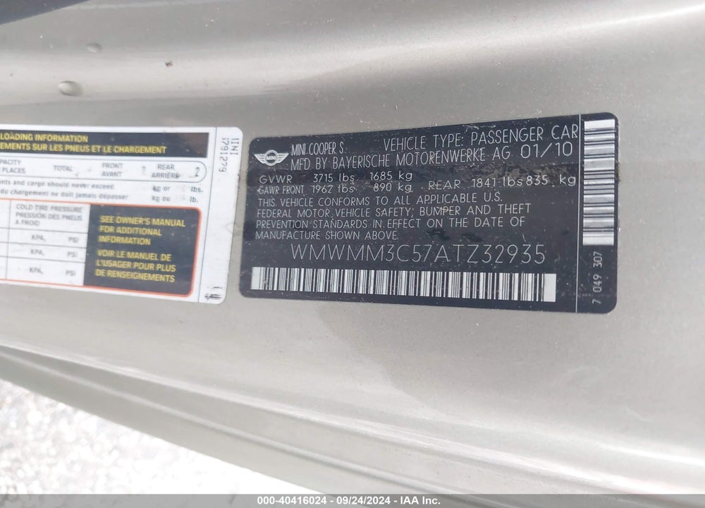 2010 MINI COOPER S CLUBMAN VIN: WMWMM3C57ATZ32935