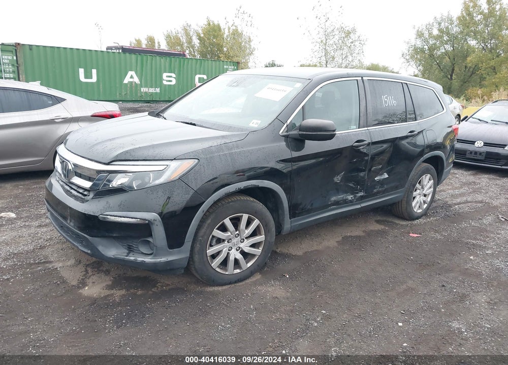 2019 HONDA PILOT LX VIN: 5FNYF6H16KB013616
