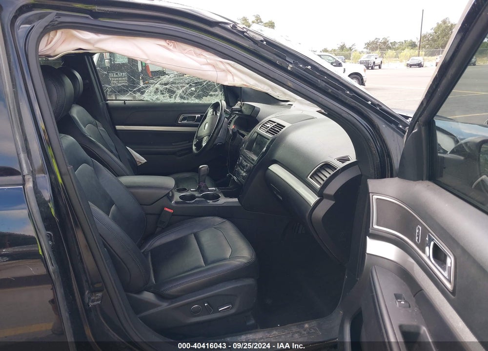 2017 FORD EXPLORER XLT VIN: 1FM5K7DH6HGC60913
