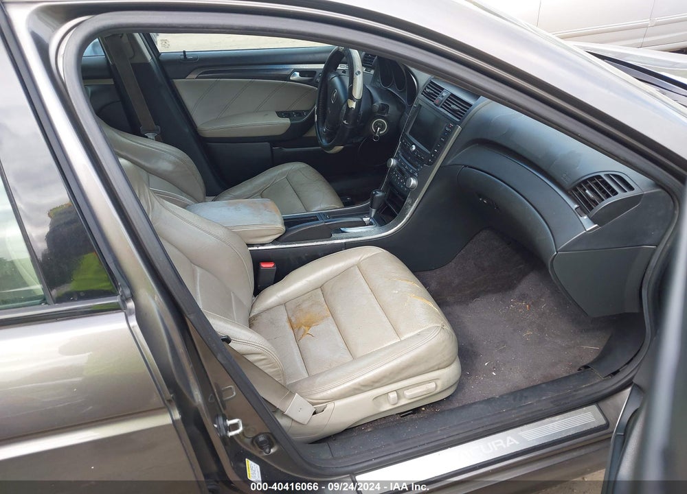 2008 ACURA TL VIN: 19UUA76558A005342