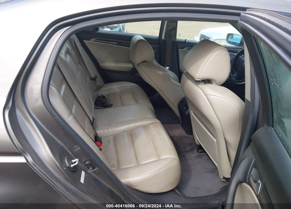 2008 ACURA TL VIN: 19UUA76558A005342