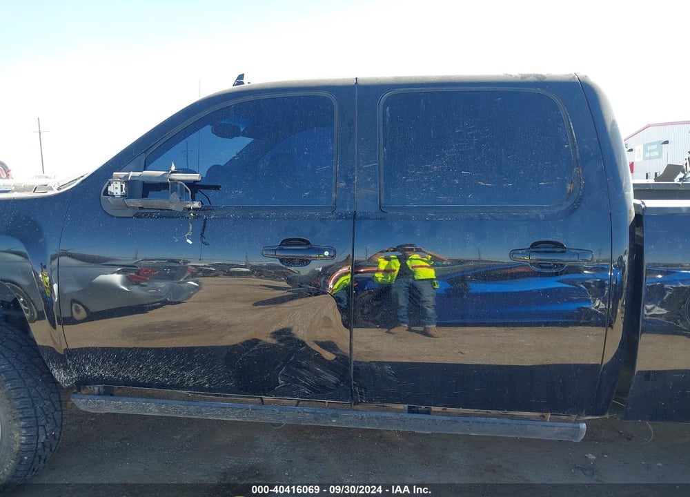 2011 CHEVROLET SILVERADO 3500HD LTZ VIN: 1GC4K1C88BF147508