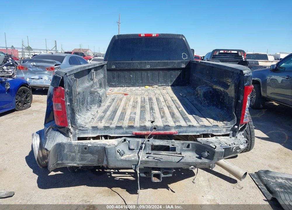 2011 CHEVROLET SILVERADO 3500HD LTZ VIN: 1GC4K1C88BF147508