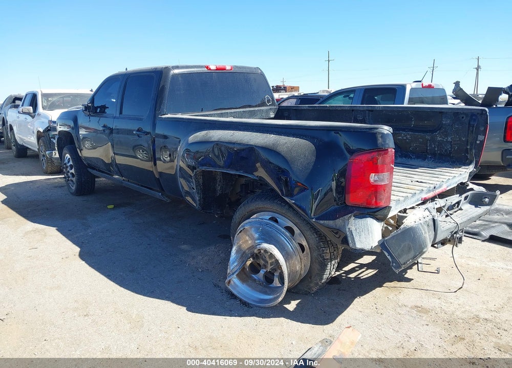 2011 CHEVROLET SILVERADO 3500HD LTZ VIN: 1GC4K1C88BF147508