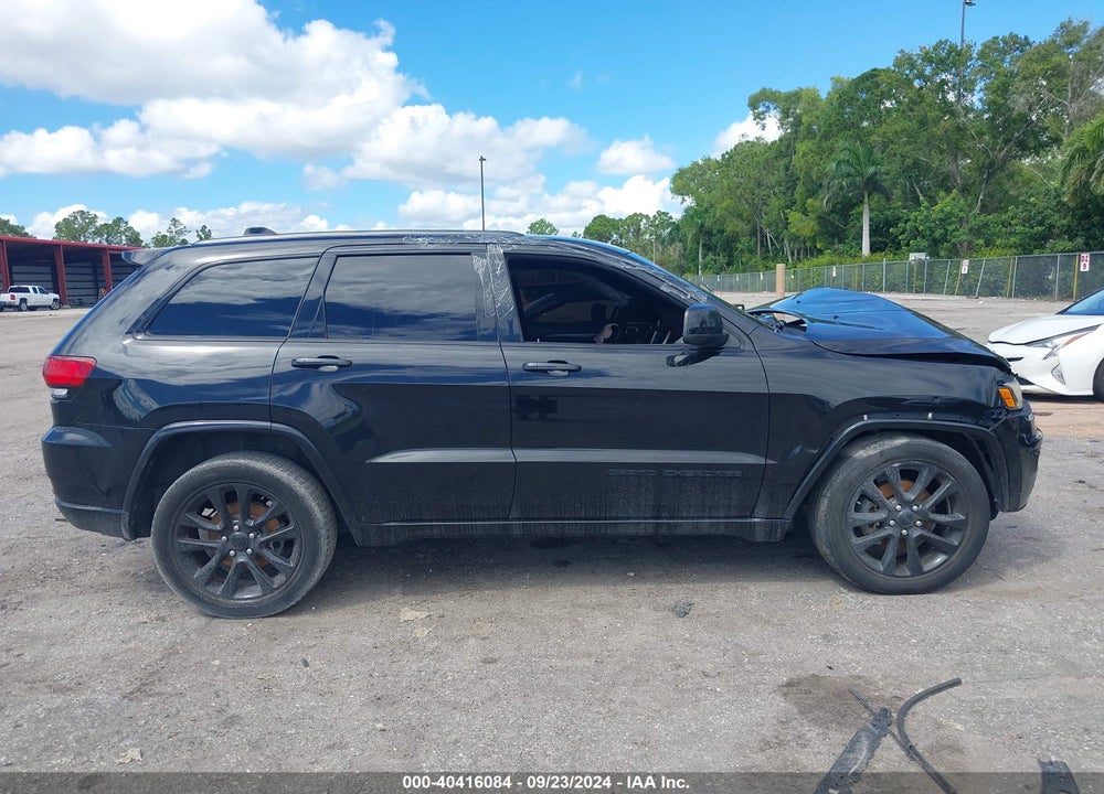 2017 JEEP GRAND CHEROKEE ALTITUDE 4X4 VIN: 1C4RJFAG4HC895313